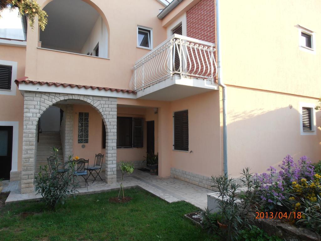Apartment Steblaj Pula Quarto foto